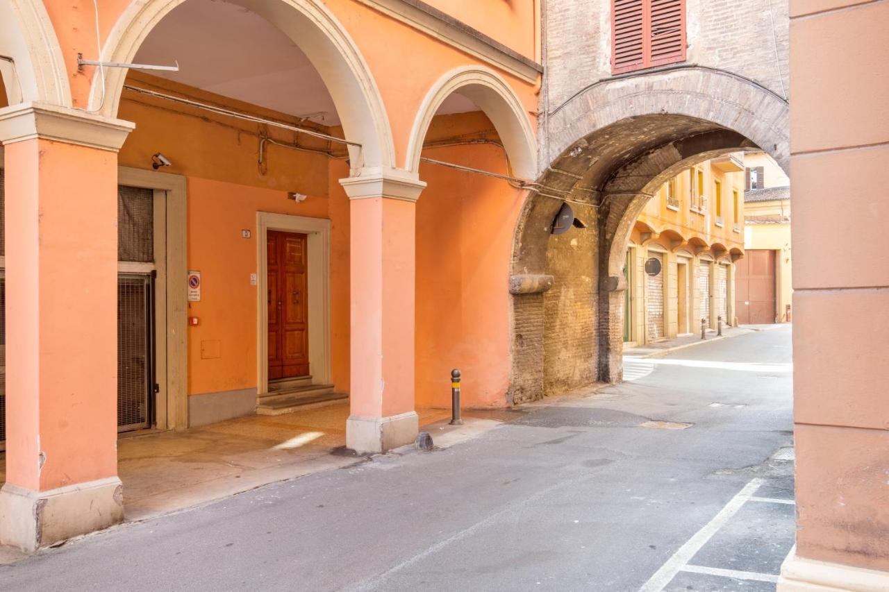 Apartamento Torresotto Di Porta Govese Bolonia Exterior foto